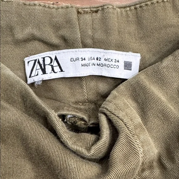 ZARA Green High Waist Cropped Pants – Size XS (US 2) - Picture 3 of 6
